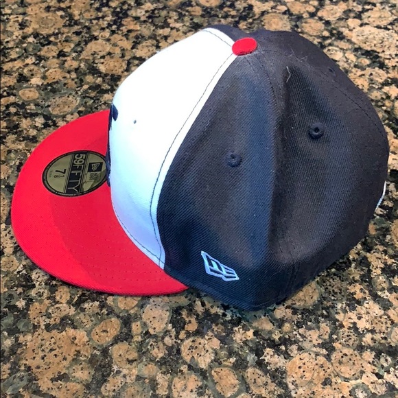 Red Socks - New Era / Cooperstown Snapback - Picture 2 of 3